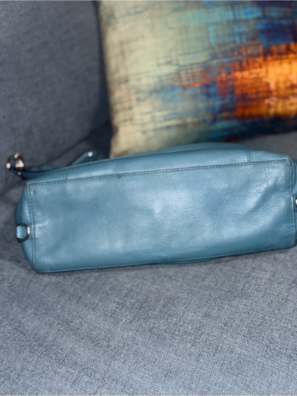 Blue Leather Shoulder Bag - Stylish Everyday Tote - Picture 3 of 7